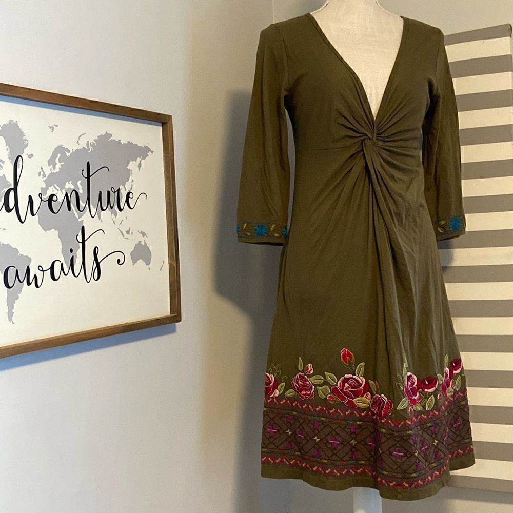 Johnny Was Los Angeles Olive Green Embroidered Twist Front 3/4 Sleeve Dress Sz S